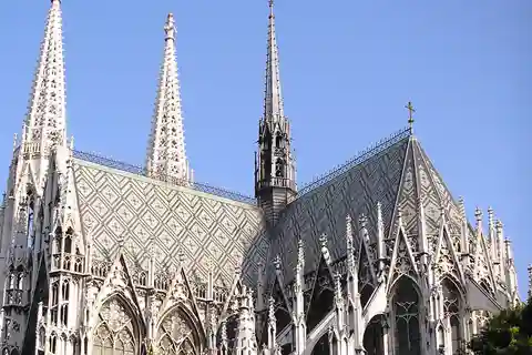 4. Votivkirche