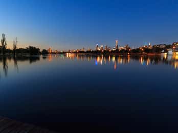 Albert Park Tours & Tickets