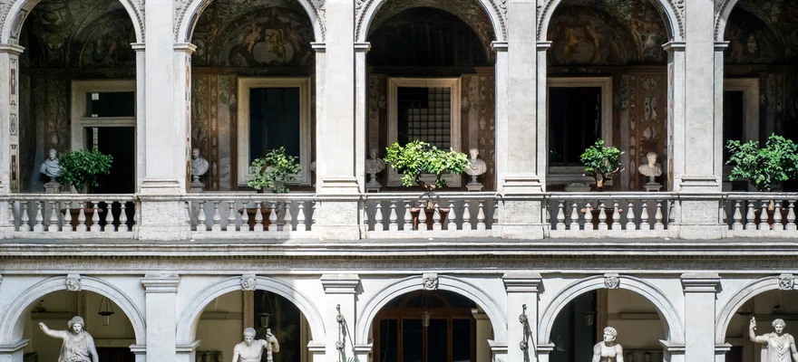 Palais Altemps