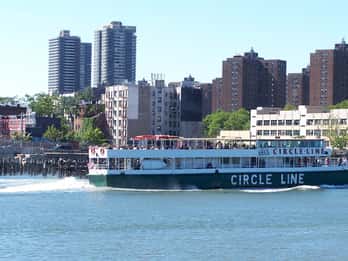 Circle Line Sightseeing Cruise