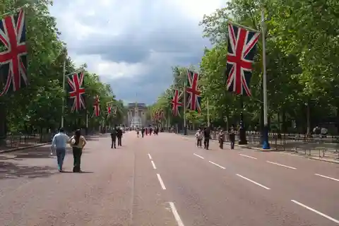 9. The Mall, London