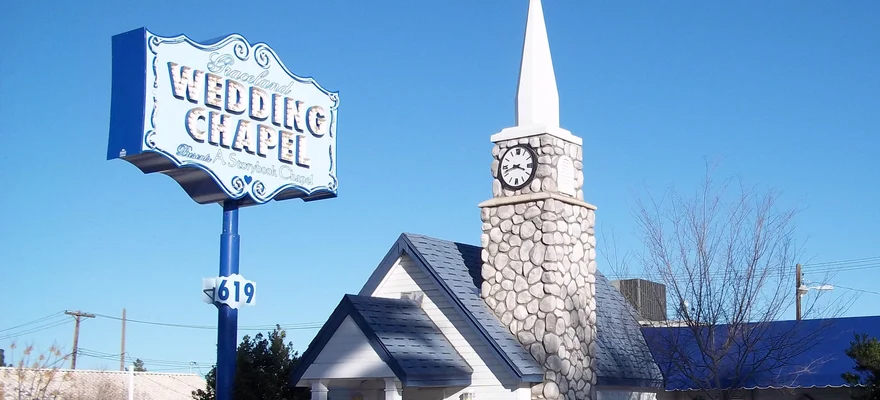 Graceland Wedding Chapel