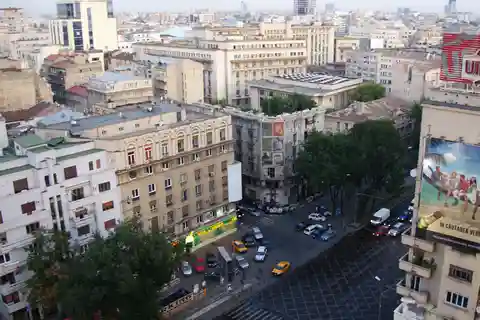 9. Universitetspladsen, Bukarest