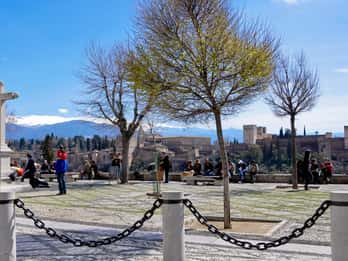 Plaza de San Nicolas Plaza de San Nicolas
