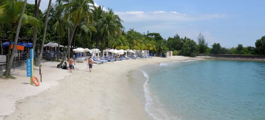 Siloso Beach