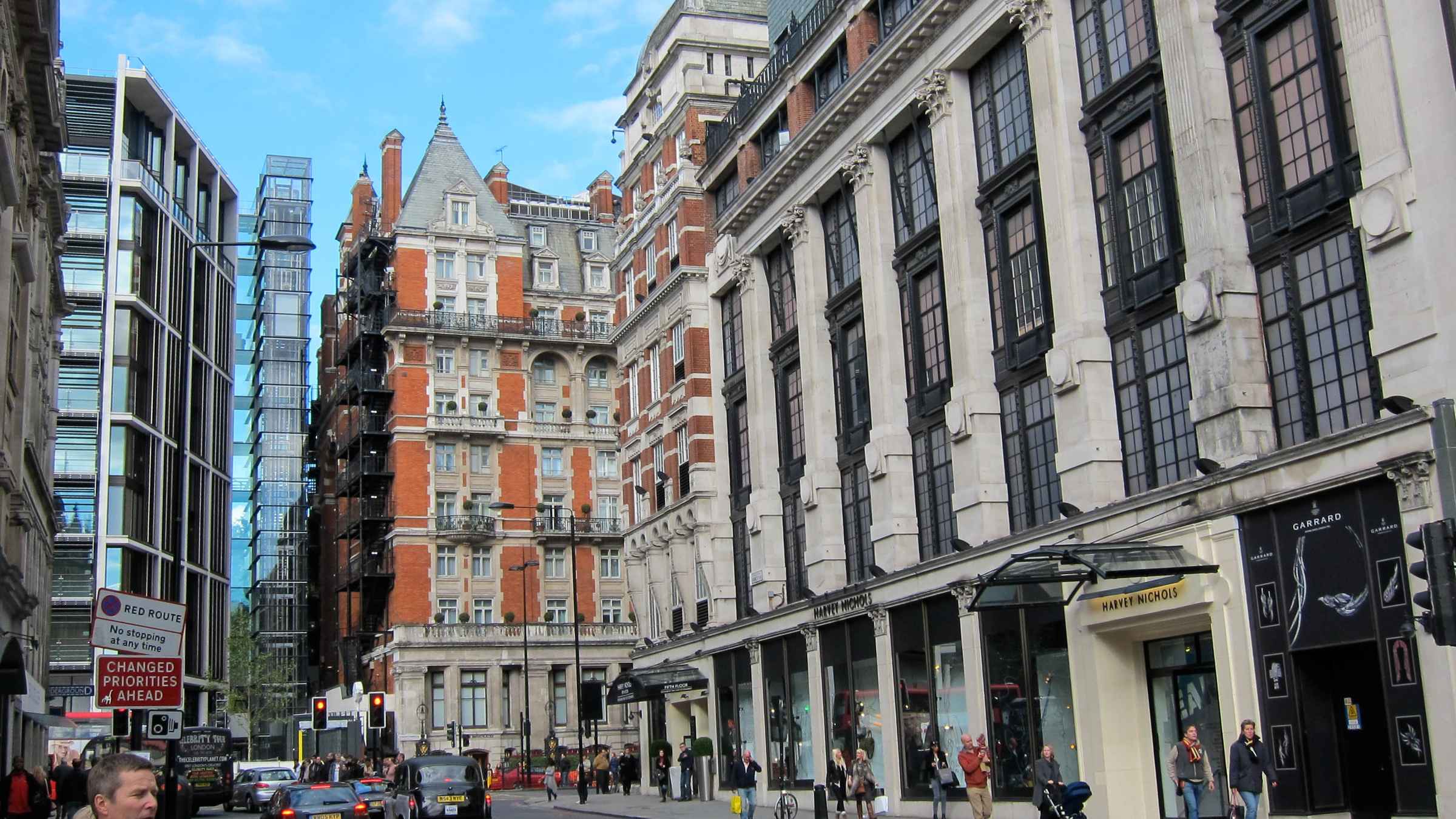 Sloane Street, London - Book Tickets & Tours | GetYourGuide