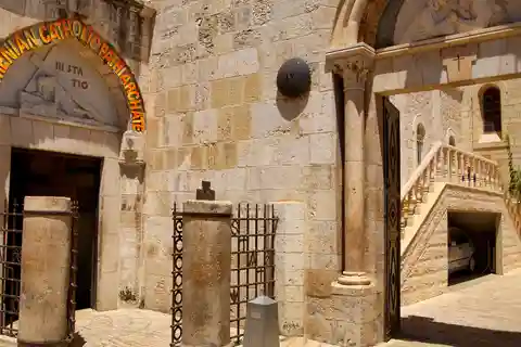 1. Via Dolorosa