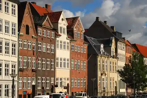 8. Gammel Strand