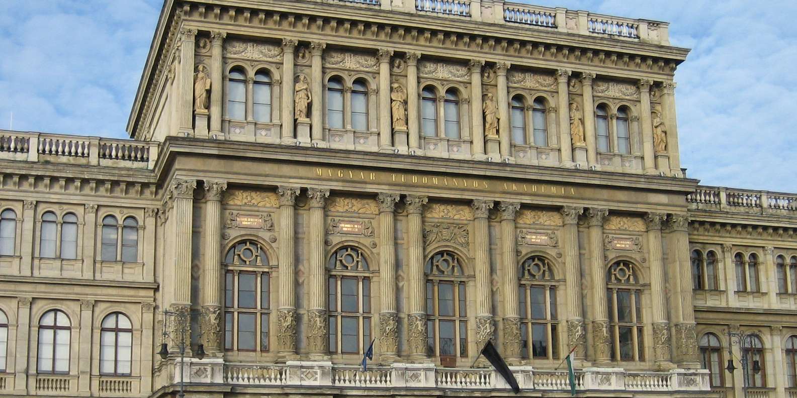 Accademia ungherese delle Scienze tickets Budapest Prenotazione