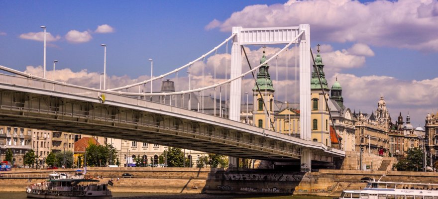 Elizabeth Bridge, Budapest