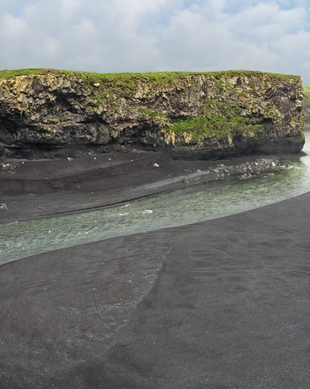 Vik Reynisfjara Black Sand Beach, Iceland Travel Poster Pullover