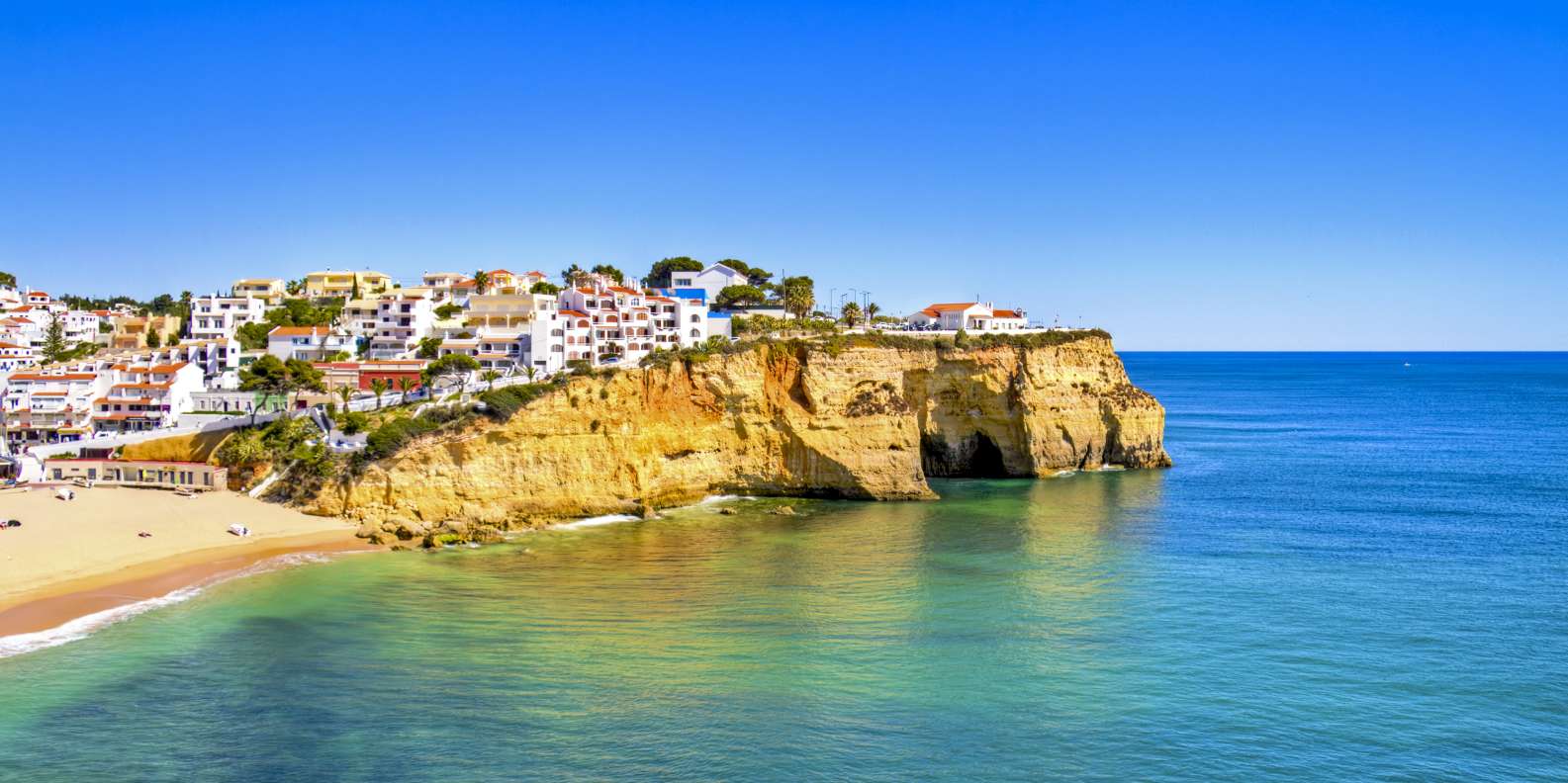Ces dix endroits du sud du Portugal où profiter de la fin de saison en bord  de mer