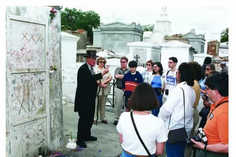 De BESTE Ondergronds Catacomben En Begraafplaatsen In Louisiana Van 2024 GRATIS Annuleren