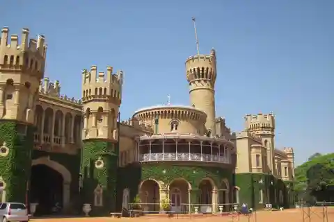 2. Bangalore Palace