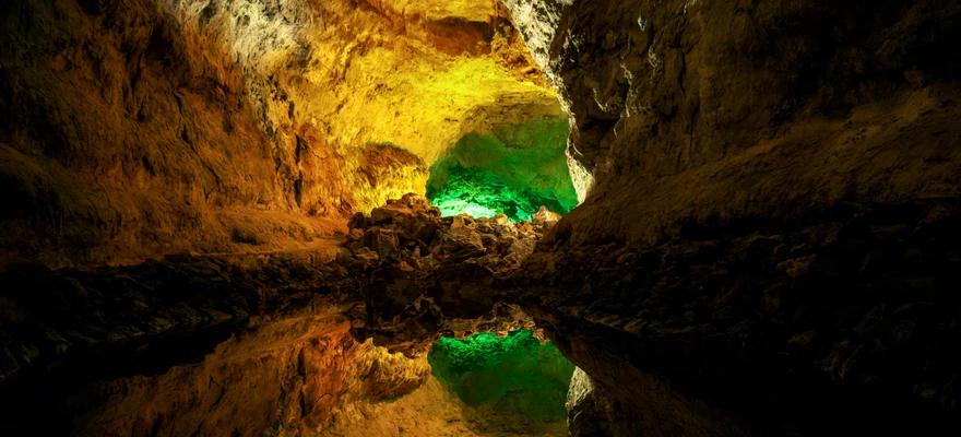 Cueva de los Verdes