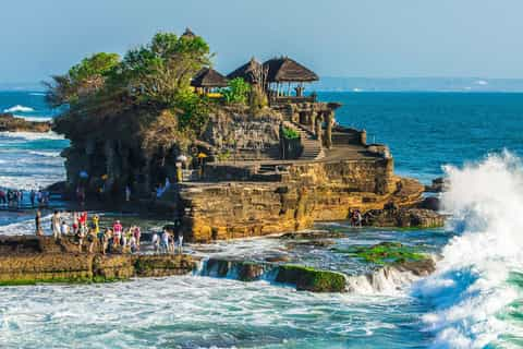 Temple Tanah Lot, Tabanan - Book Tickets & Tours | GetYourGuide