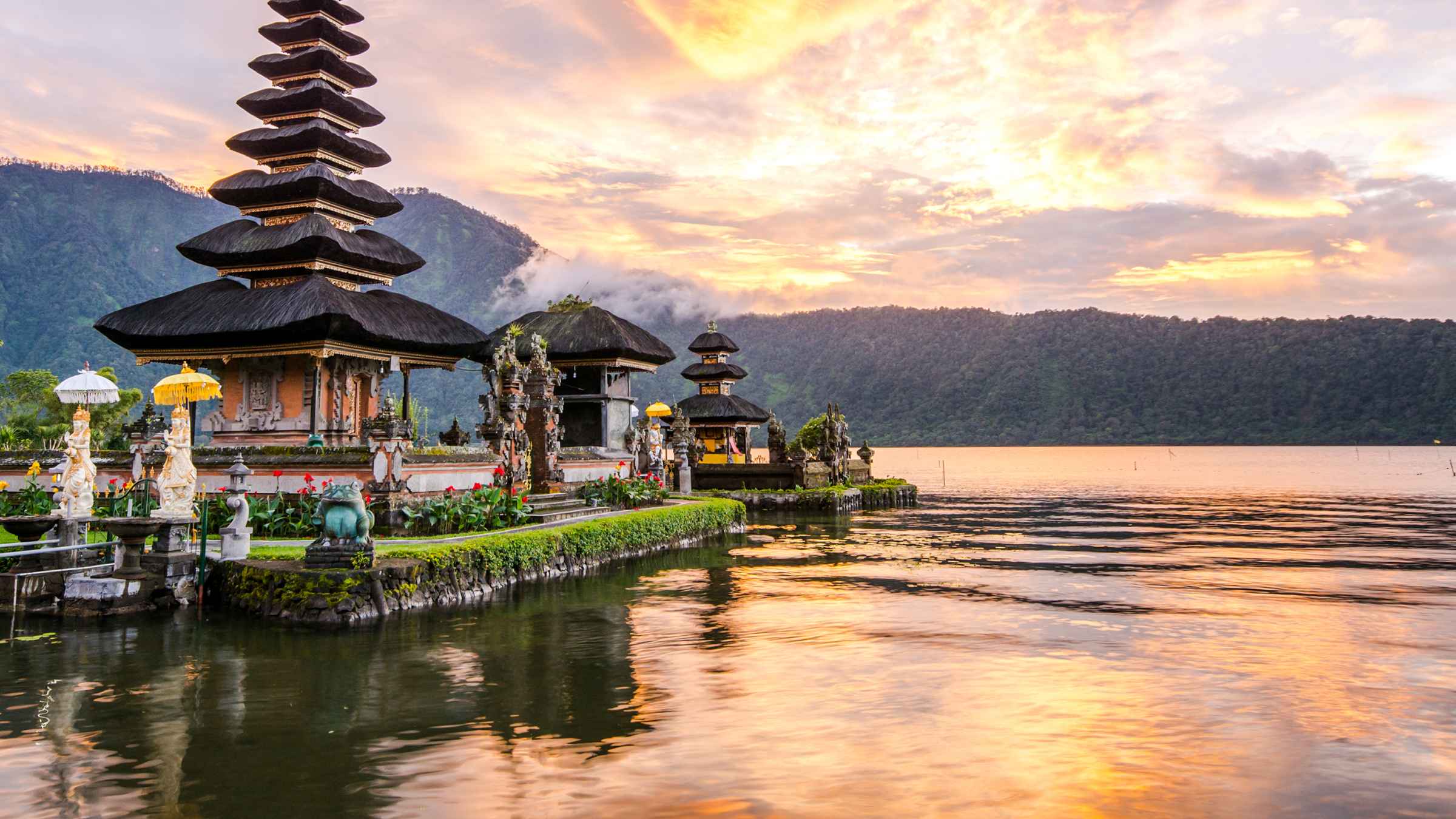 travel indonesia holidays bali