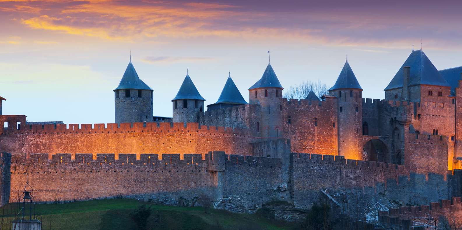 day trips from carcassonne by public transport