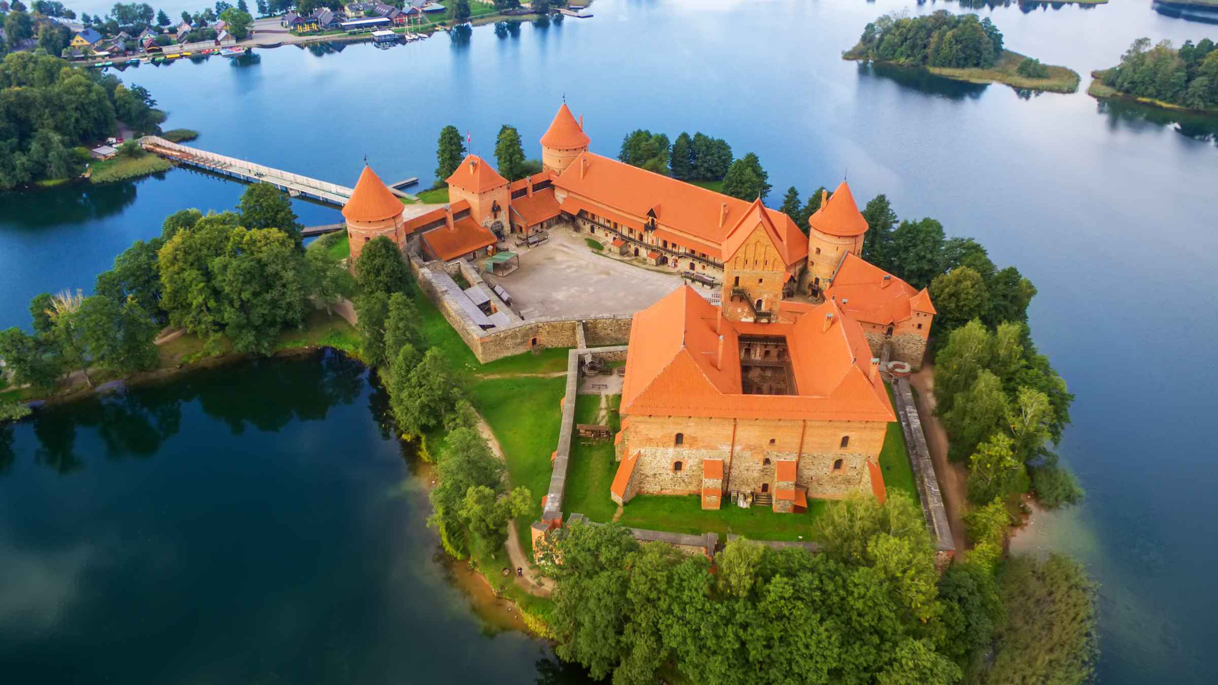 places to visit in trakai