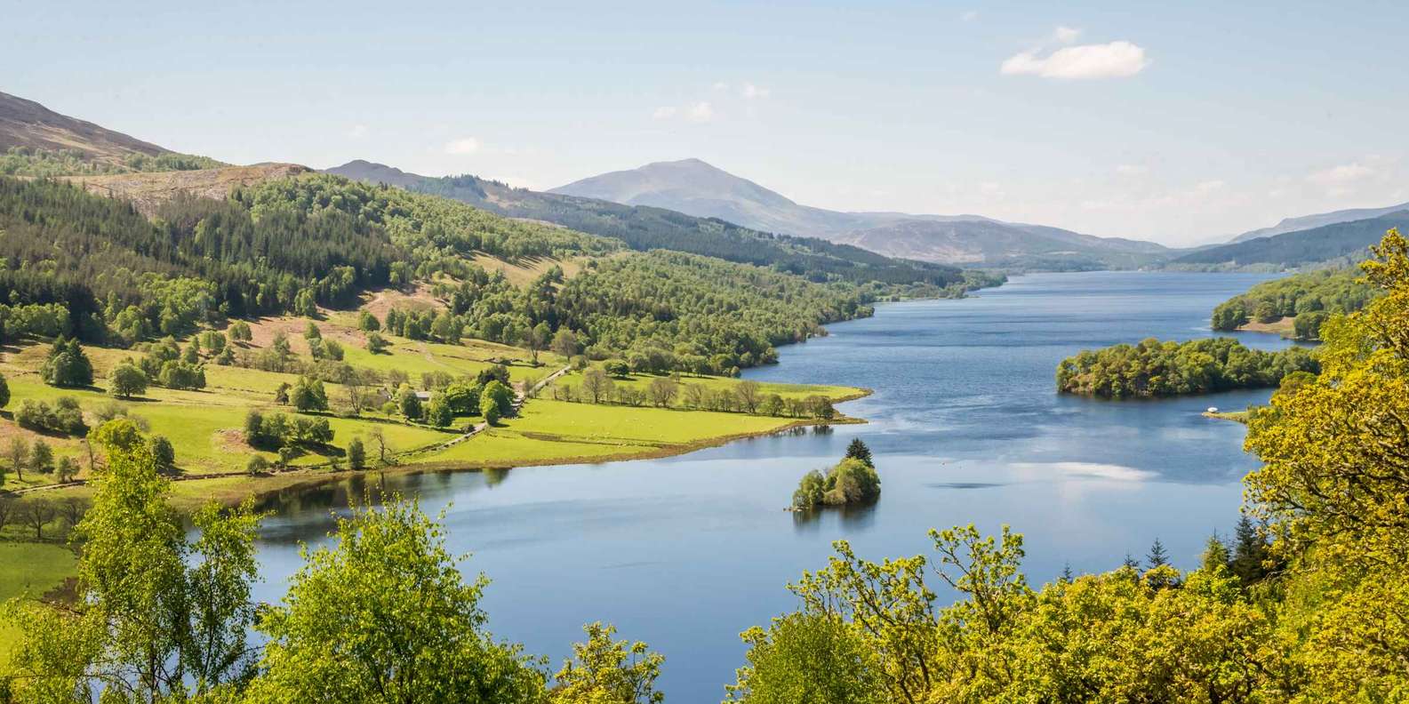 Scotland, Perthshire. Queen's view over Loch outlet Tummel towards Schiehallion in Summer. (Wall Art. Fine Art Print. Landscape Photography Gift)