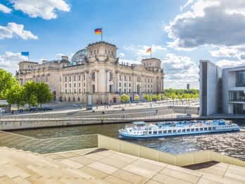 Government District, Berlin Tours & Tickets