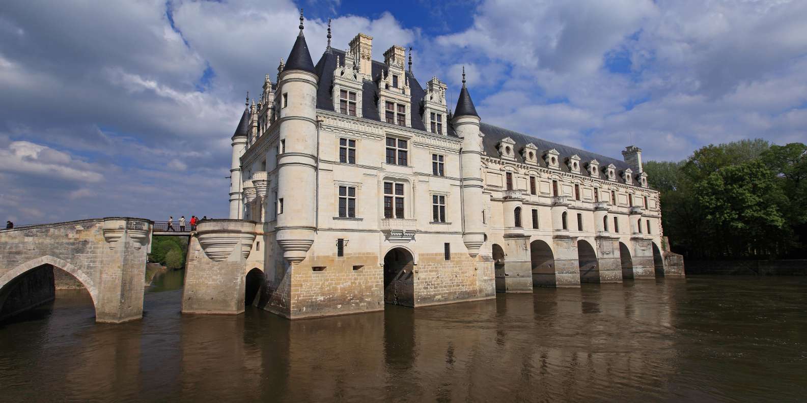 Catherine de Medici and the chateau of Chenonceau - Loire Valley