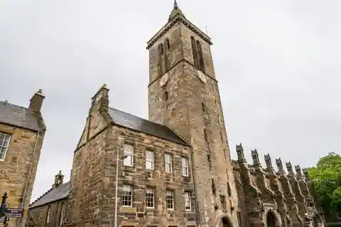 3. St Salvators Chapel