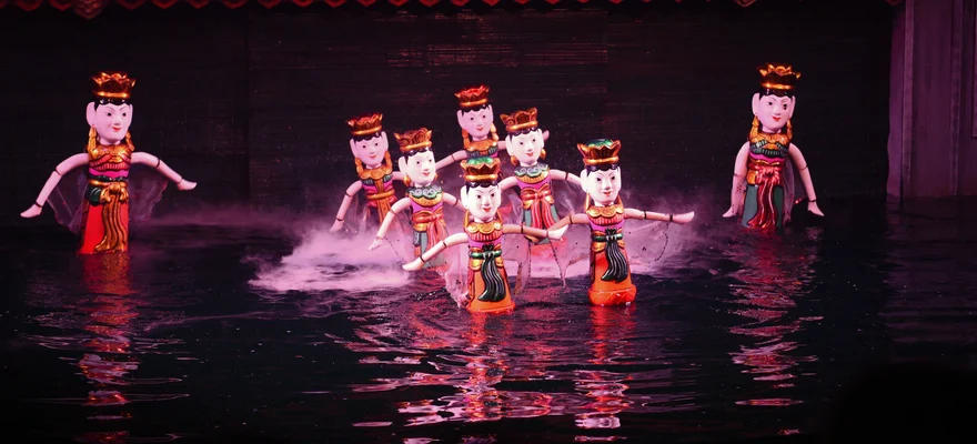 Golden Dragon Waterpoppentheater