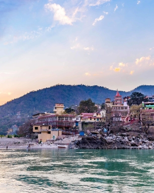 Rishikesh - A Perfect Place For Travelers & Yoga Lovers
