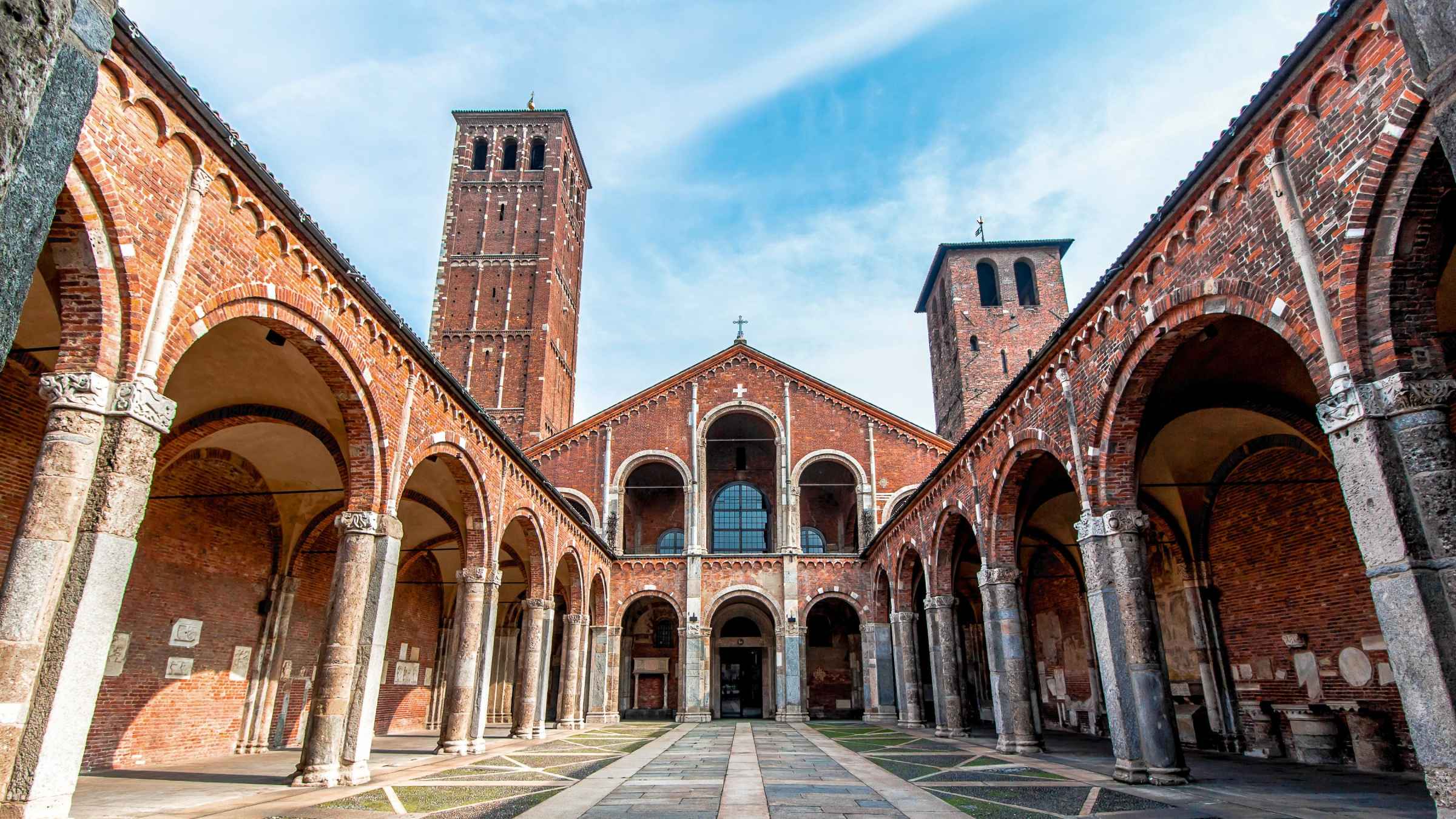 Basílica de san Ambrosio Historia y cultura | GetYourGuide