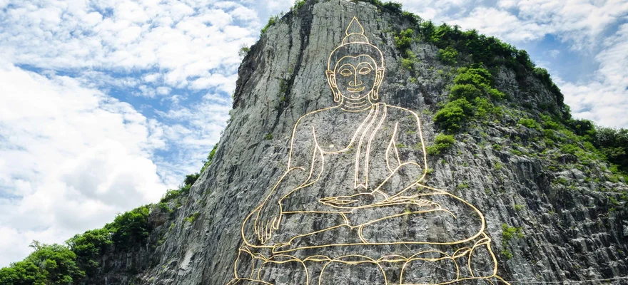 Buddha Mountain