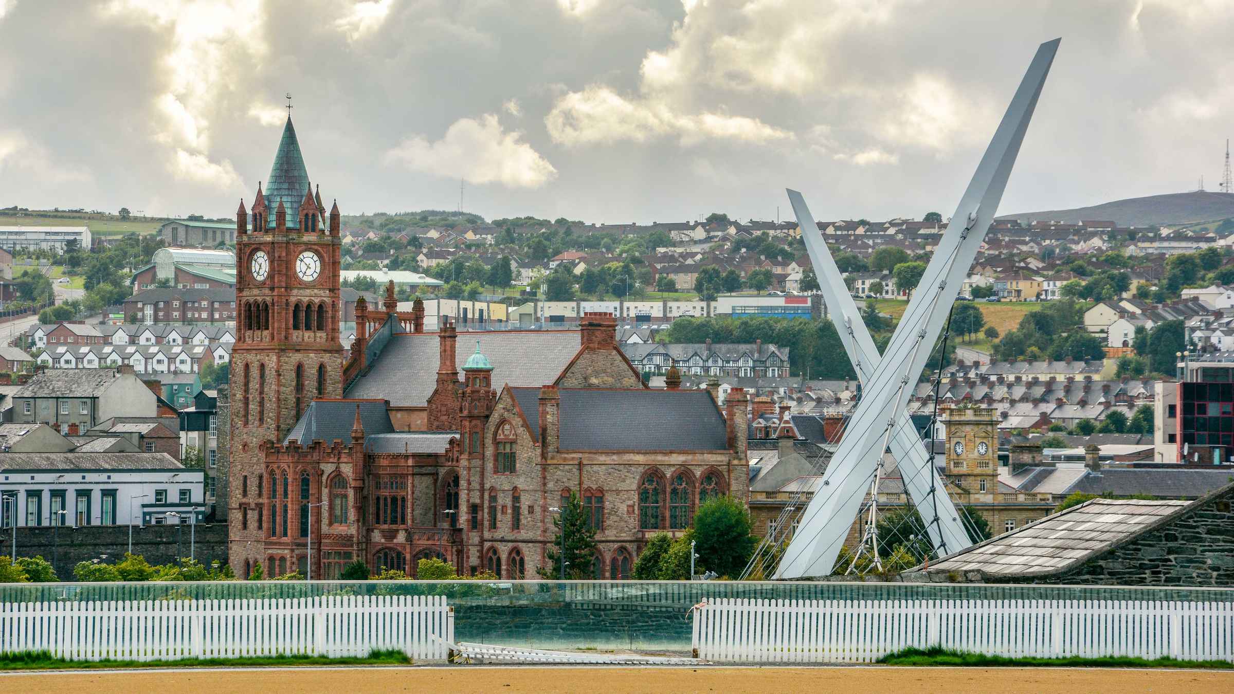 tourist office londonderry