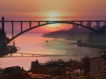 Puente de la Arrábida: Tours y Entradas