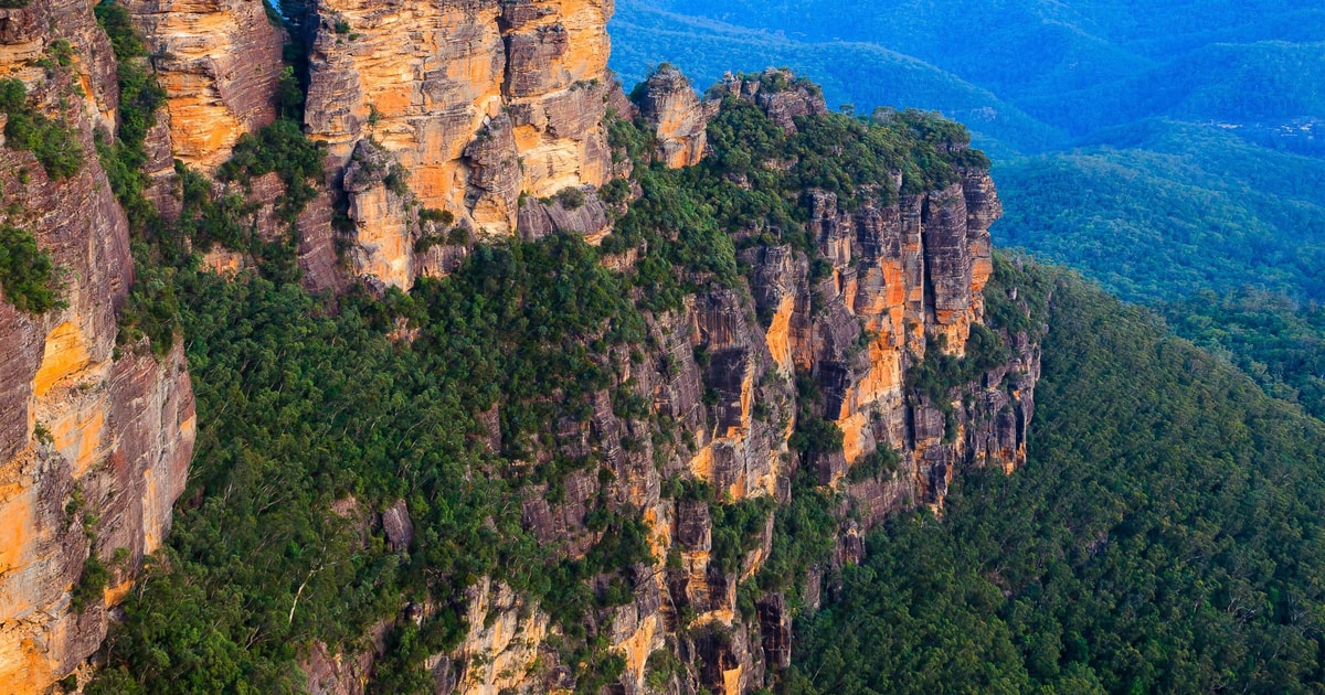 Three Sisters, - Book Tickets & Tours | GetYourGuide.com