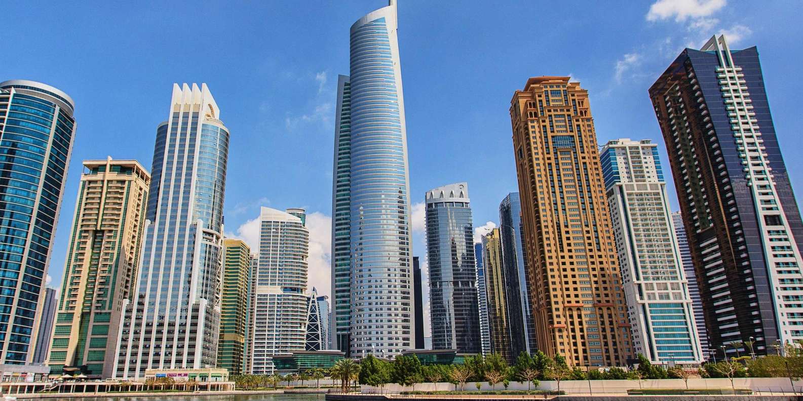 Jumeirah lake. JLT Дубай. DMCC Дубай. Дубай Lake Towers. Джумейра Лейк Тауэрс.