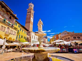 Piazza delle Erbe Piazza delle Erbe