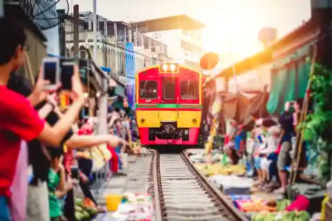 3. Maeklong Railway Market