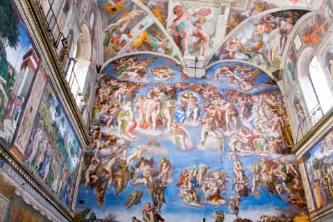 Altar wall with the Last Judgment fresco