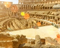 Vloer van de arena in het Colosseum in Rome