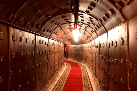 Bunker 42