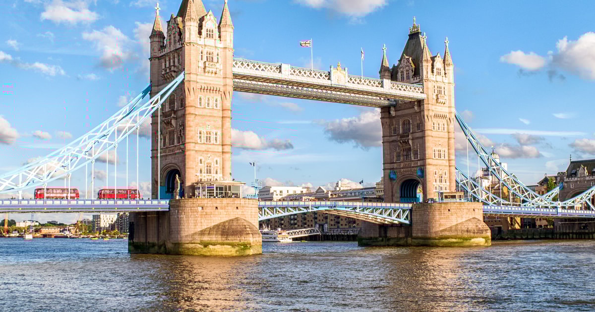 Tower Bridge, London - Book Tickets & Tours | GetYourGuide.com