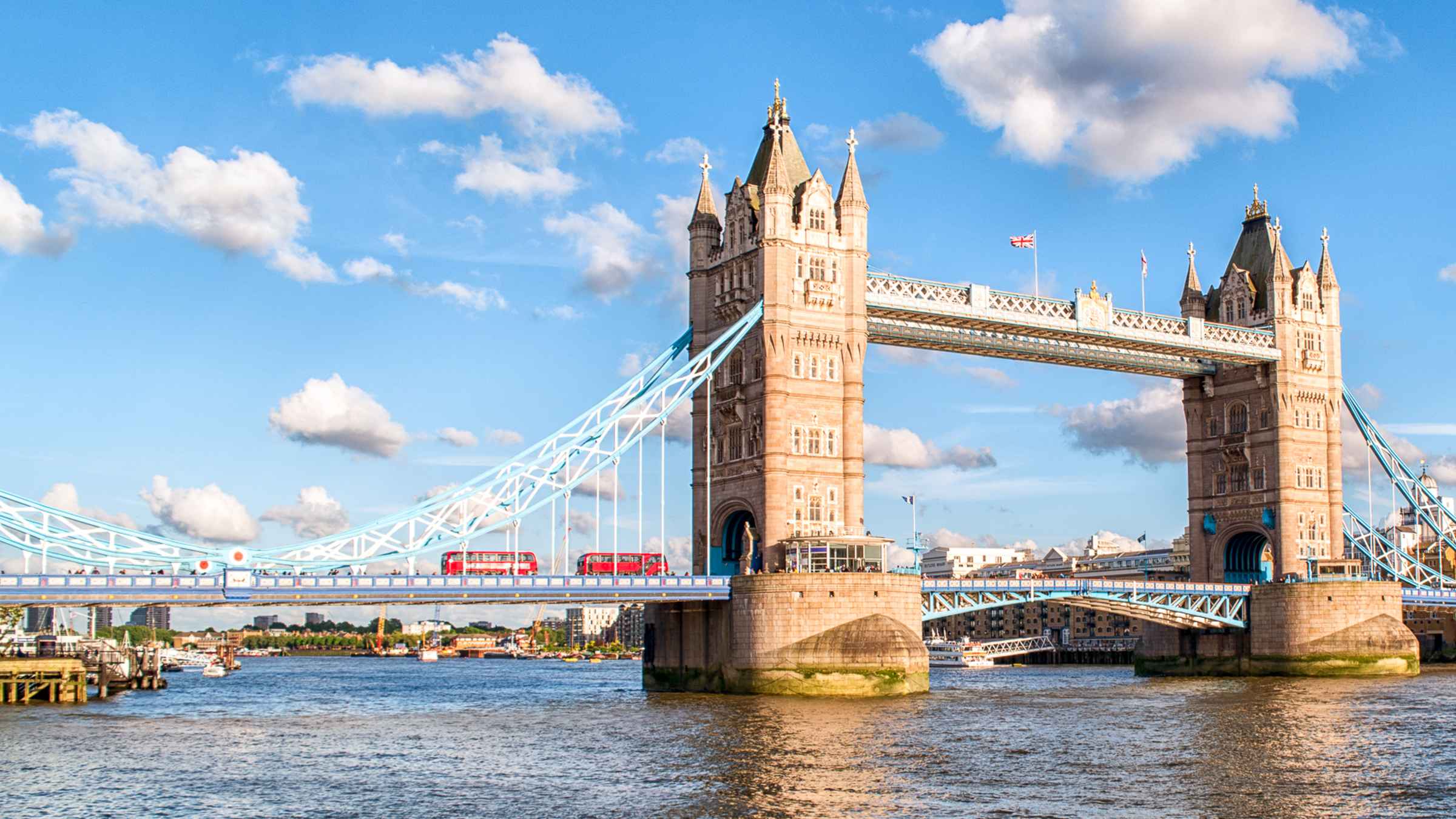 boat tour london bridge