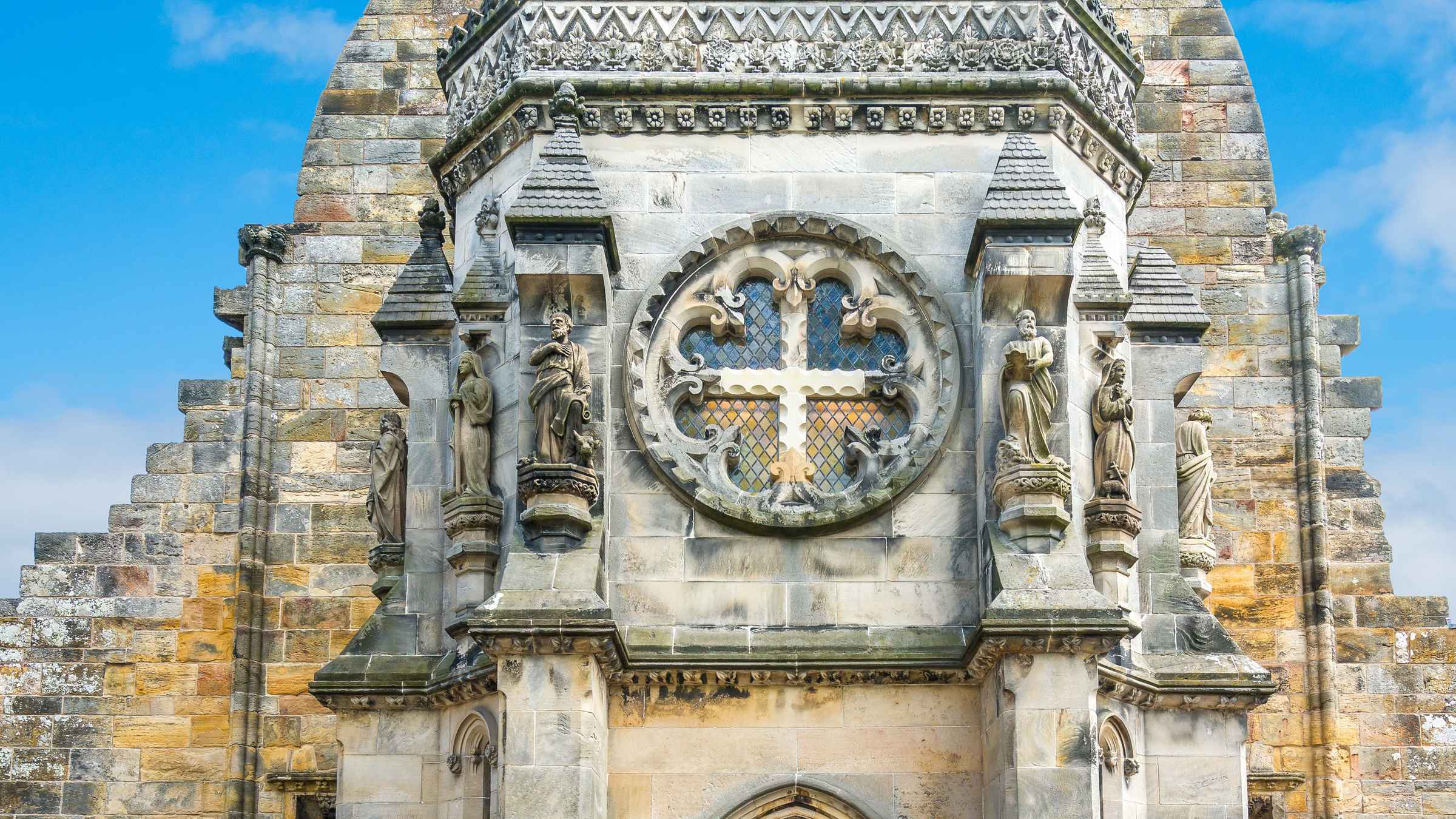 Rosslyn Chapel Edinburgh Book Tickets Tours Getyourguide