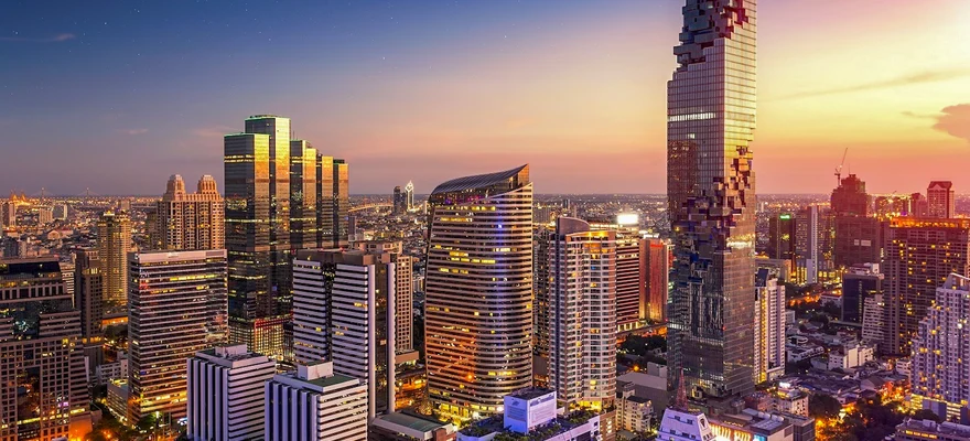 Mahanakhon Skywalk