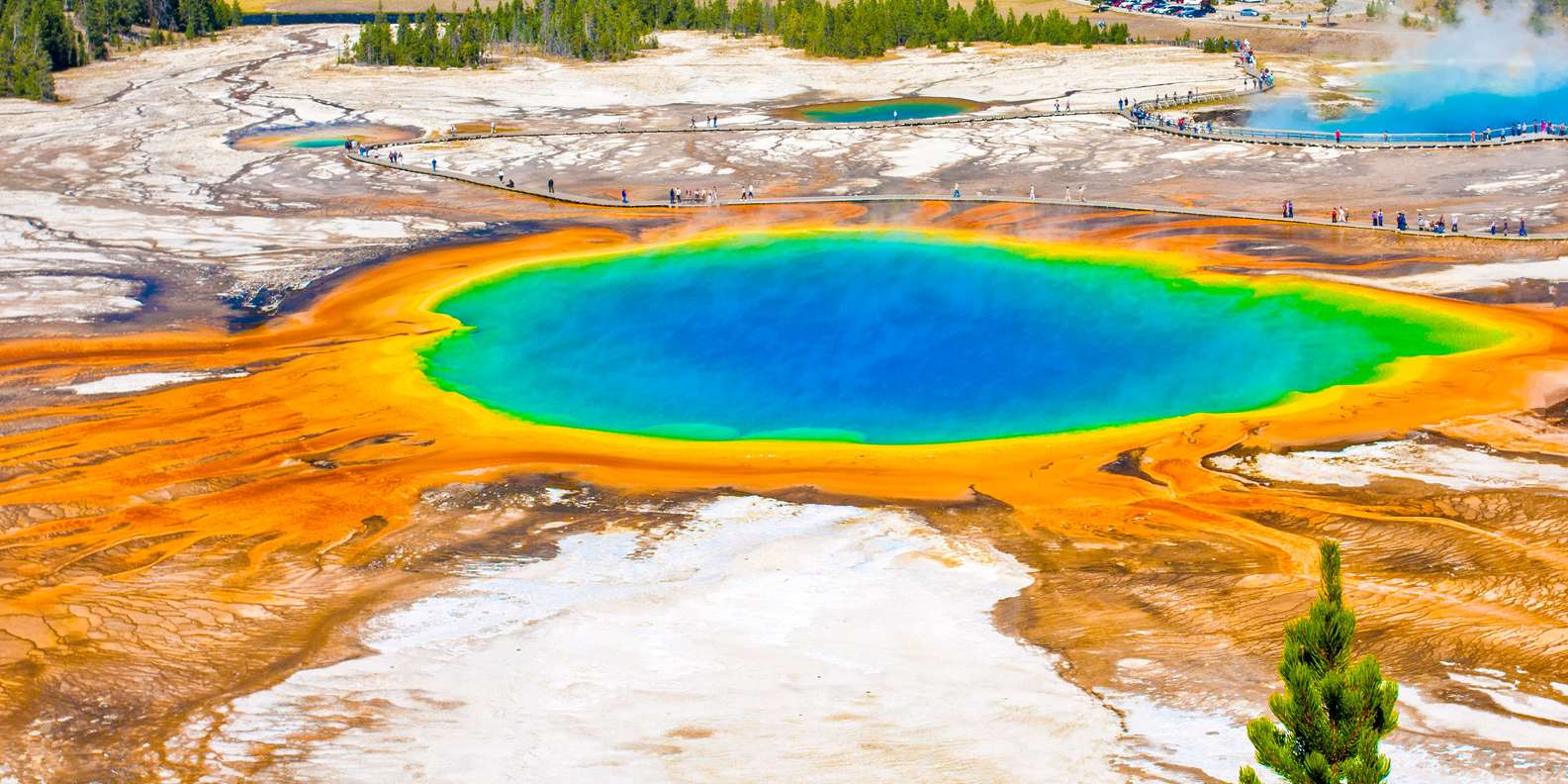 The BEST Yellowstone National Park Volcano tours 2024 FREE