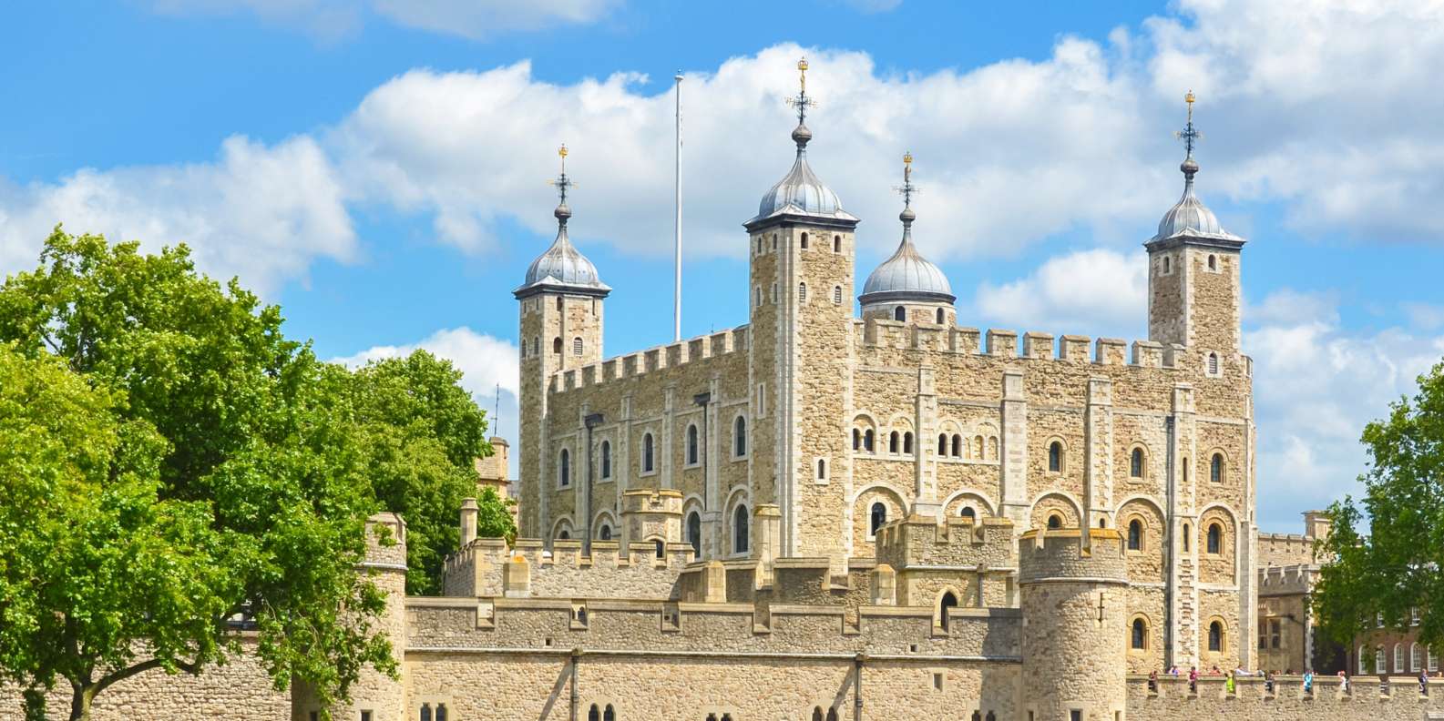 Tower of London, London - Book Tickets & Tours | GetYourGuide