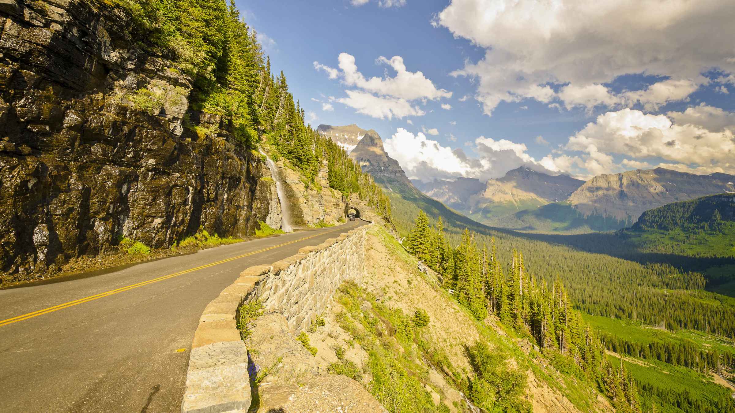 Going-to-the-Sun Road, - Book Tickets & Tours | GetYourGuide.com