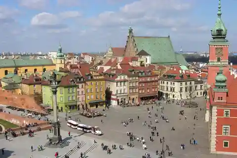 6. Castle Square