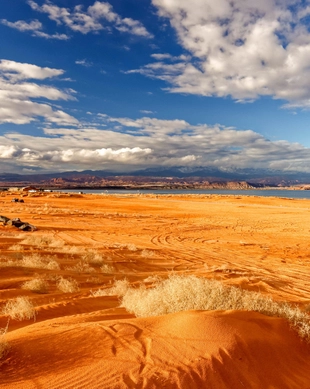 Sand Hollow State Park