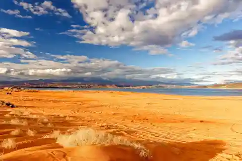 7. Sand Hollow State Park